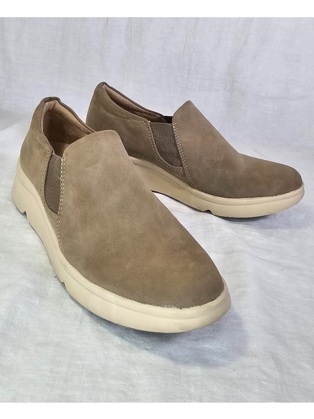Soul Naturalizer Lyrie Comfort Slip On Walking Sneaker Shoes Loafers 7W Wide